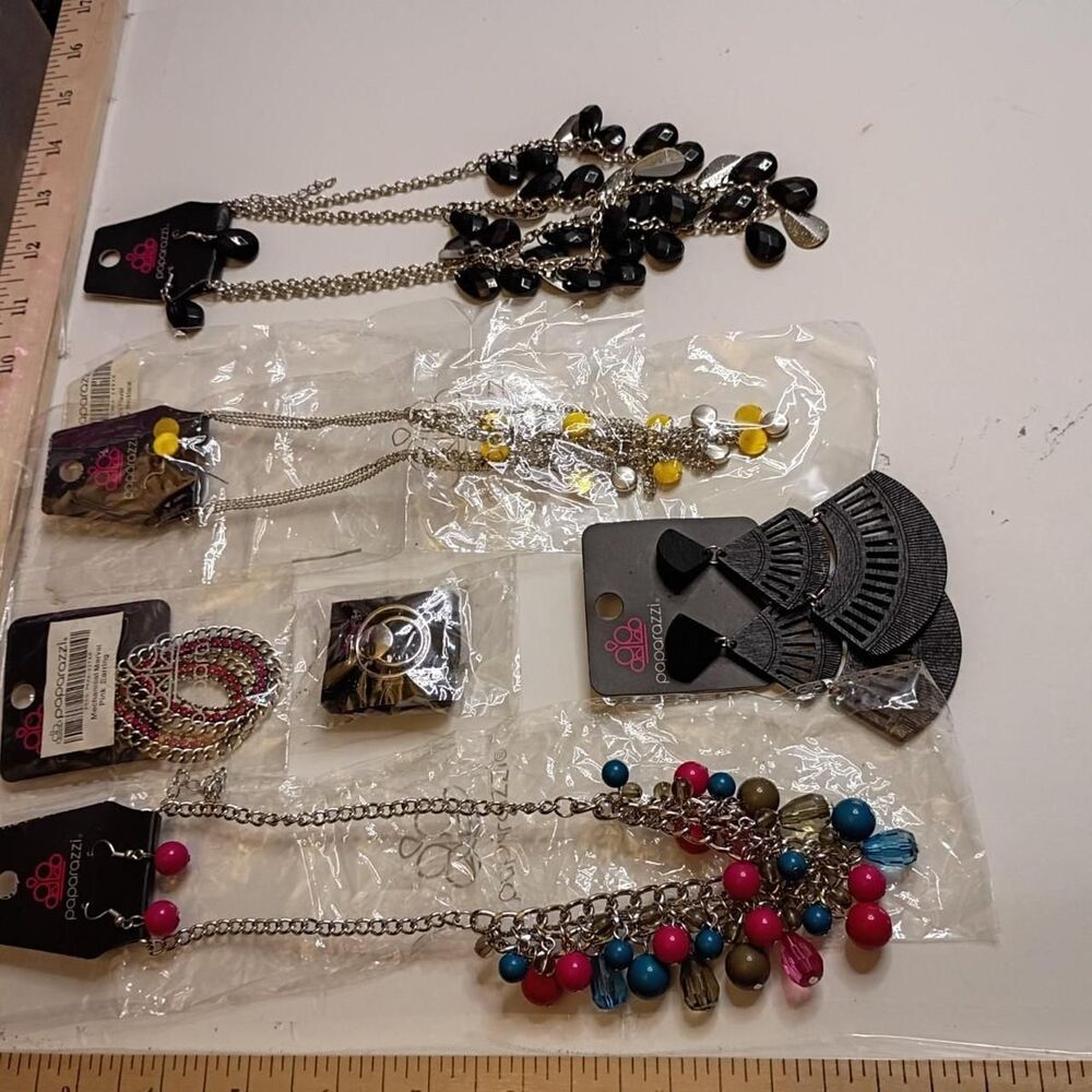Paparazzi-fashion Women's multi Jewellery